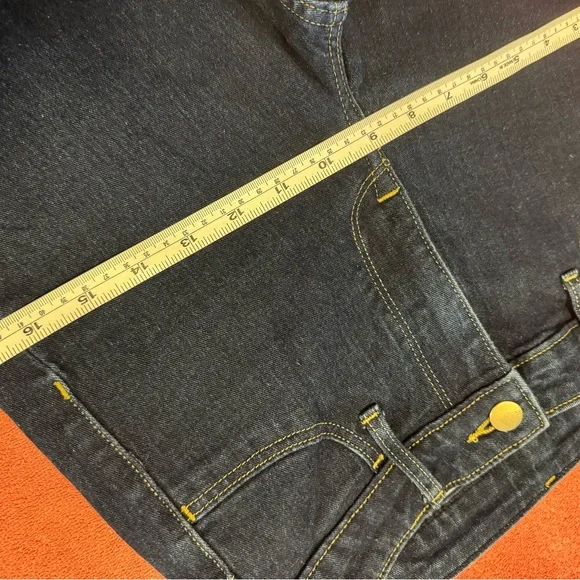 Women's Skinny Jeans in Dark Indigo Stretch Denim - Picture 9 of 12